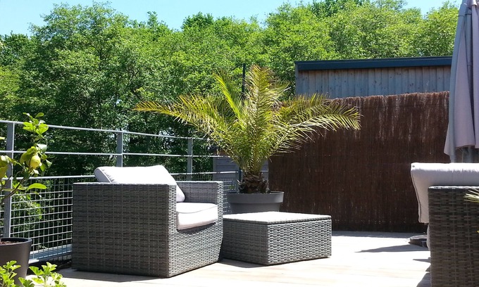 Bayonne Apartment | CHARMING T3 duplex of 70m² with terrace, quiet and very bright