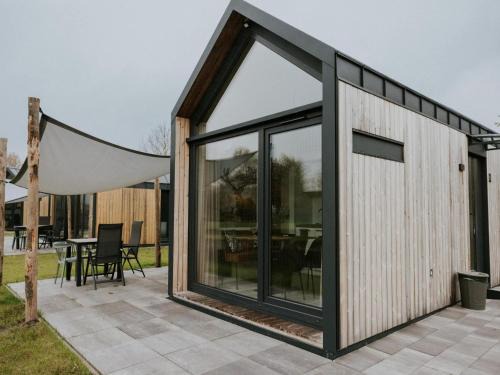 Balkbrug House | Charming Tiny House Getaway with Terrace