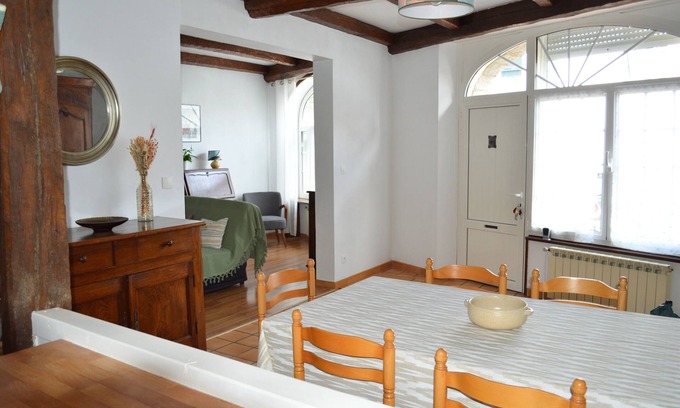 Hendaye House | Charming townhouse a few steps from Txingudi Bay