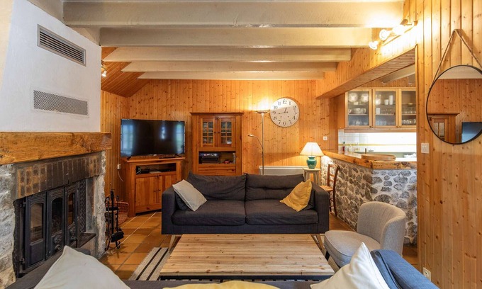Cauterets House | Charming Village House with Private Courtyard, Fireplace & WiFi
