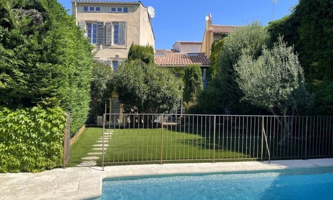 Lambesc House | Charming village house with swimming pool and beautiful shaded terrace