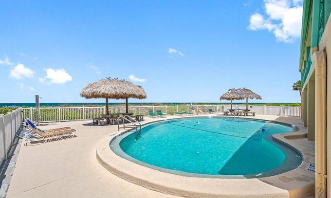 Belleair Beach Condo | Chateau 3E -Lowest Rates of the Season!