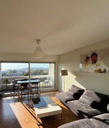 Sainte-Marguerite Apartment | chateau sec