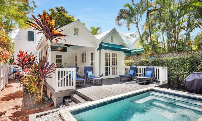 Key West Historic District House | ~CHAVEZ HOUSE~ The private pool and lanai are a Key West dream come true!