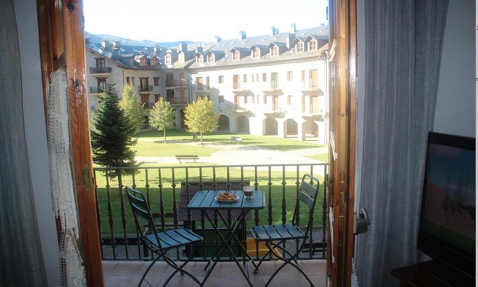Benasque Apartment | CHECK-IN CASAS Luana