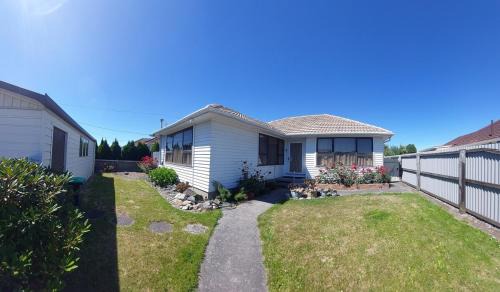 Halswell House | Checketts Bungalow in Halswell