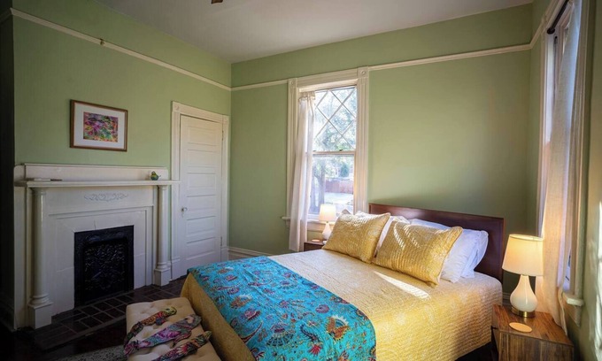 Summerville Apartment | Cheerful, sunny historic stay