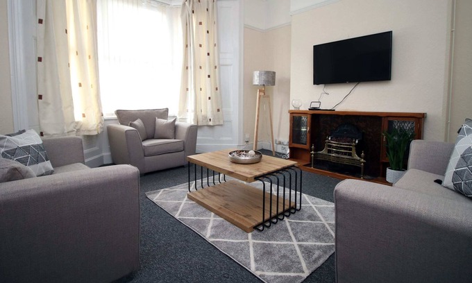 Newport House | Chepstow Road Summary