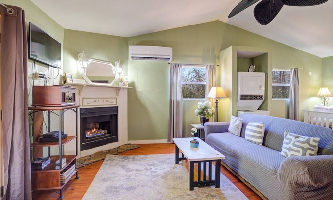 Sautee Nacoochee Cottage | Cherokee Ridge 5 - 3rd Night Free! See Details Below.