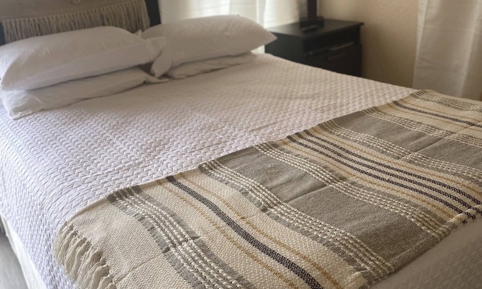 San Saba House | Cherokee Rose Suite at Wildflower Lodge