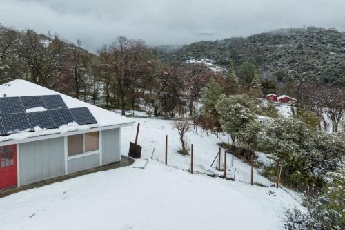 Oakhurst House | Cherry Cottage 15 min from Yosemite South Entrance