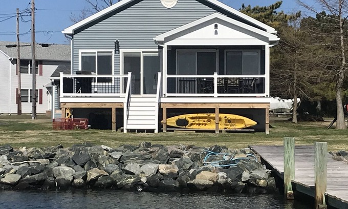 Crisfield House | Chesapeake Waterfront with Private Dock in Crisfield, Maryland