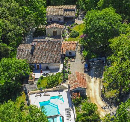 Flaugnac Bed & Breakfast | Chez Berger, ruime 2 persoonskamer met kingsize bed
