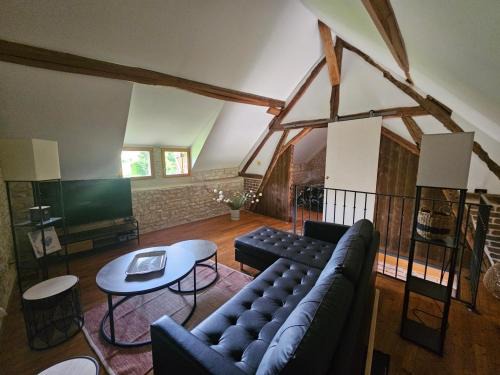 Saint-Martin-sur-Ocre House | Chez les 2 freds