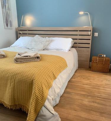 Fontaine-Etoupefour House | Chez Viviane