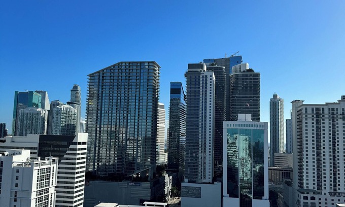 Brickell Apartment | Chic 1-Bedroom Apartment in Brickell with Stunning Views & Prime Location