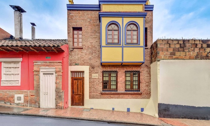 La Candelaria House | Chic 4BR Getaway in Vibrant La Candelaria