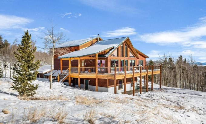 Fairplay Cabin | Chic 5bedroom 4.5bath Secluded Mountain Cabin
