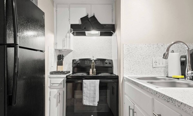 Allandale Apartment | Chic and Cozy Loft near Q2 Stadium & North ATX