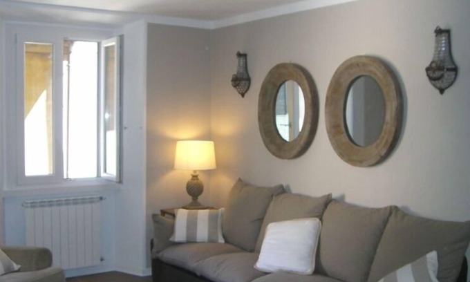 Cernobbio Apartment | Chic Apartment - 2 Minutes Walk from the Lake and Villa D'Este