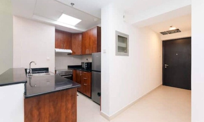 Jabal Ali 2 Apartment | Chic Apartment With Balcony Near The Walk JBR