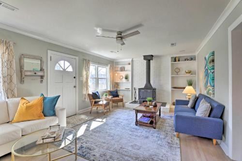 North Charleston House | Chic Charleston Home - Half Mile to Park Circle!