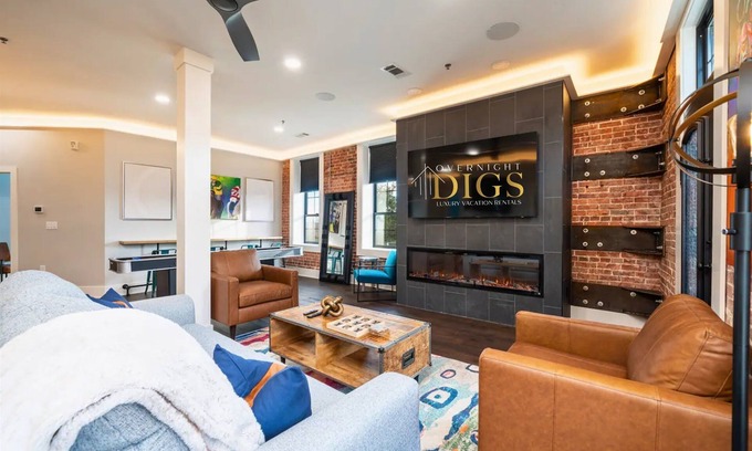 Hot Springs House | Chic Downtown Retreat | Fireplace | Game Area