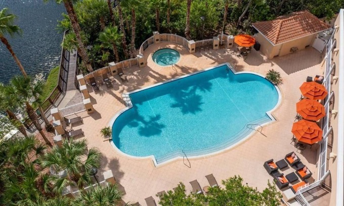 St. Petersburg - Clearwater Hotel | Chic Getaway near Beach & Downtown | Infinity Pool, Spa Services