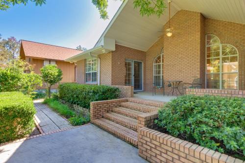 Diamondhead House | Chic Home with Club Access Near Bay St Louis!