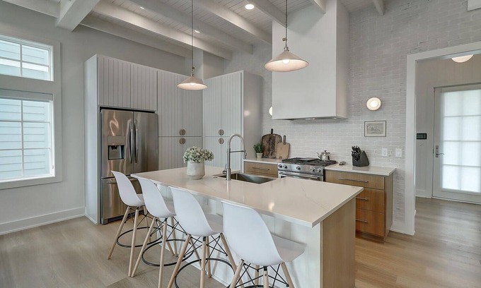 Port Aransas House | Chic, Lakefront Home in Cinnamon Shore South w/Access to Great Amenities