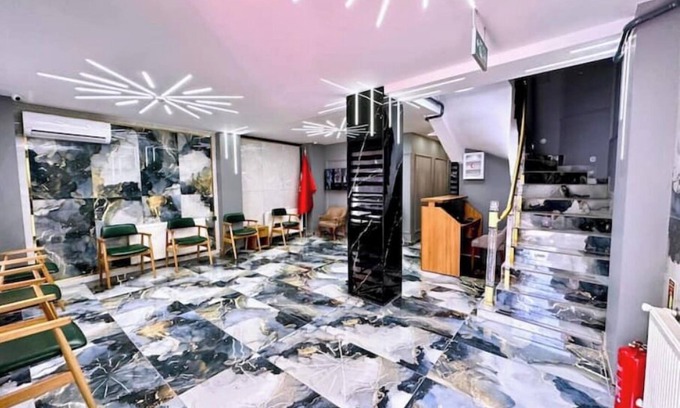 Iskenderpasa House | Chic modern stay in İstanbul's center