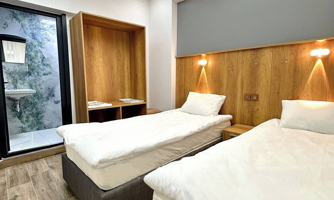 Iskenderpasa House | Chic modern stay in İstanbul's center