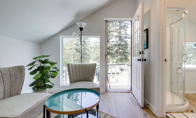Redstone Cottage | Chic Redstone Historic District Vacation Rental!