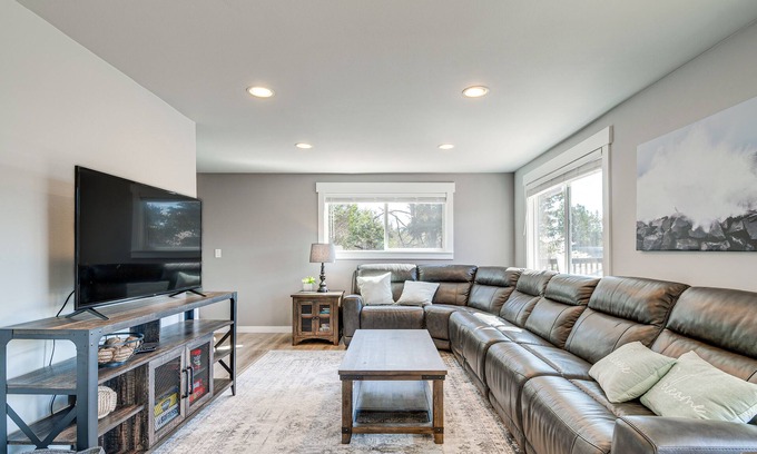 Westport House | Chic Westport Vacation Rental, Walk to Beach!