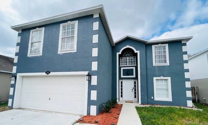 West Melbourne House | Chica 3233 · Fairmont Retreat