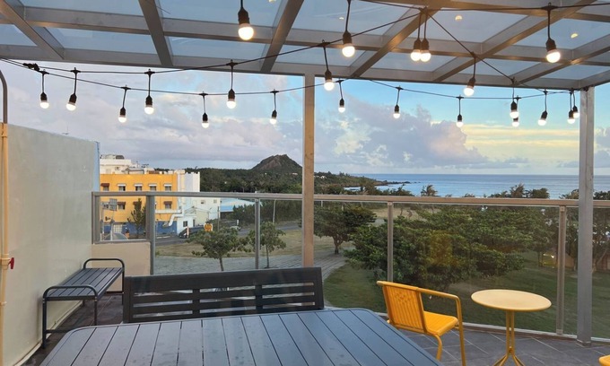 Big Beach Bed & Breakfast | Ching Ching Hoter