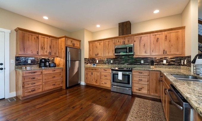 Pisgah Forest House | Chinquapin Cottage | 3 Bed, 3 Bath