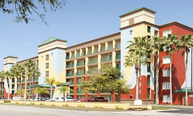 Florida Center Resort | Christmas wk at Orlando Sunshine Resort 2BDRM2bth sleeps 8 Villa 12/21-12/27/25