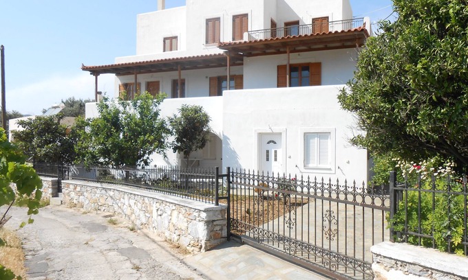 Naxos Apartment | Chrysolithos Kerami Ariadni Apartment