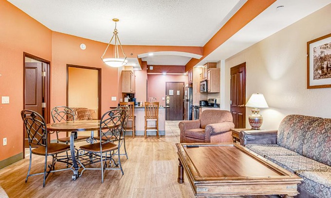 Wisconsin Dells Apartment | Chula Vista Condo Unit 2645