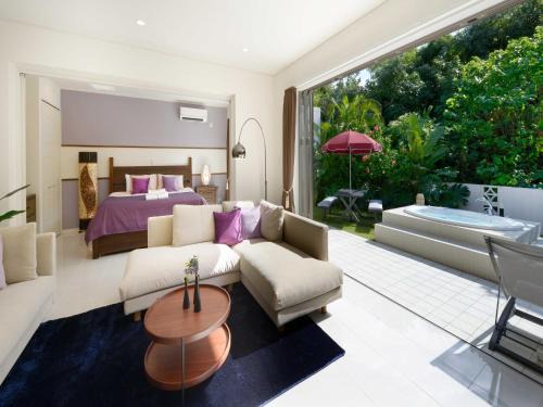 Nakijin Villa | Chura Kouri