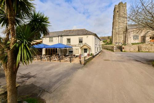 Chillington Bed & Breakfast | Church House Inn, Stokenham