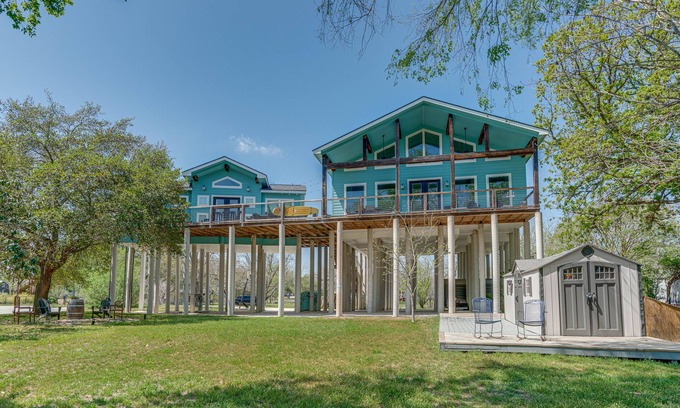 Seguin House | Cielito Lindo River House on the Guadalupe River!