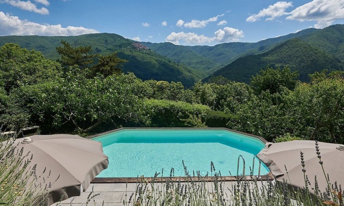 Brandeglio Apartment | Ciliegio, Brandeglio, Bagni di Lucca, Lucca and Viareggio