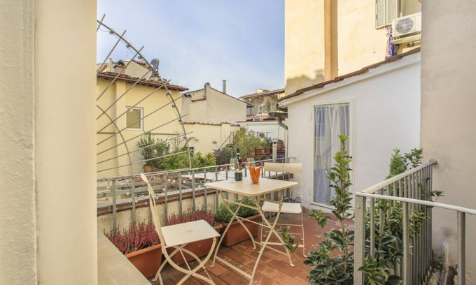Sant' Ambrogio Apartment | Cinque Passi - Sweet Dreams in Florence