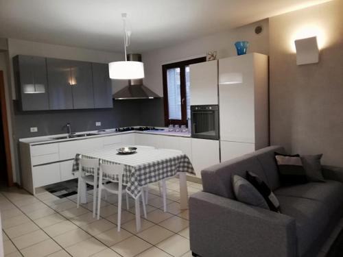 Torri di Quartesolo Apartment | CINZIA E ROLDANO