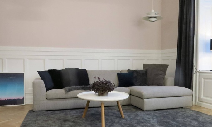 Osterbro Apartment | City Apartment in Copenhagen with 3 bedrooms sleeps 6