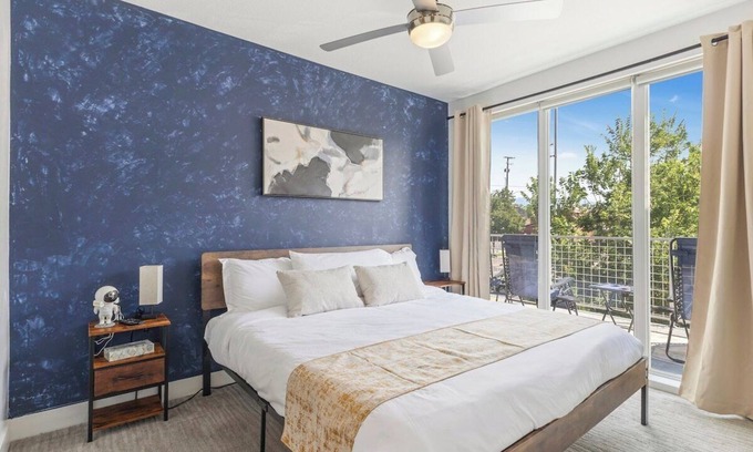 Rio Grande Apartment | City Center Apartment - King Bed - Gym - Smart TV