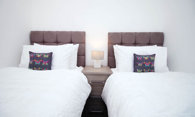 Castle House | City Centre, Parking, Smart Tv's in all rooms
