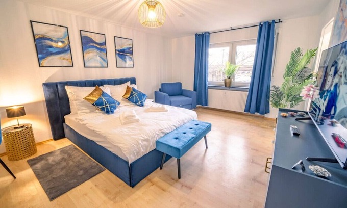 Sudliche Innenstadt Apartment | City Heart 2min to Station